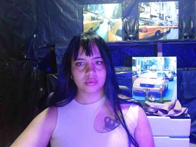 Megan-foxyx1 webcam