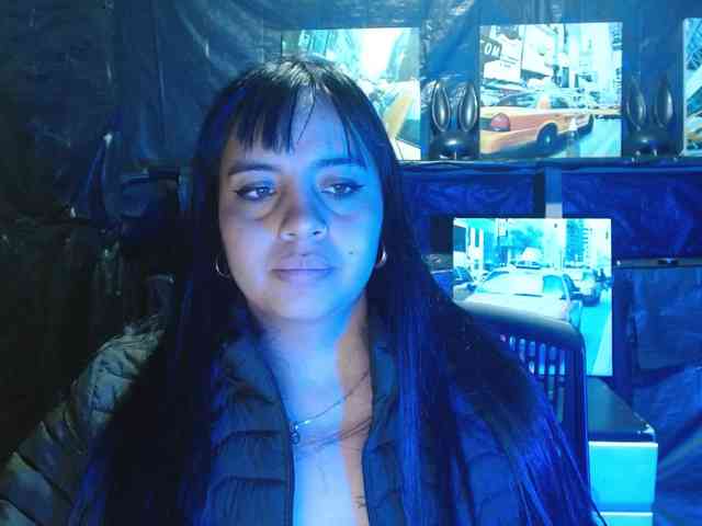 Megan-foxyx1 webcam