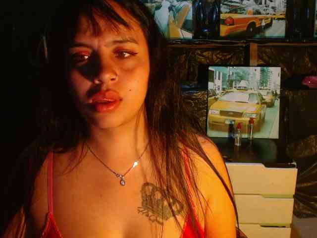 Megan-foxyx1 webcam