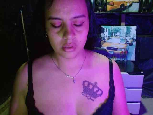 Megan-foxyx1 webcam