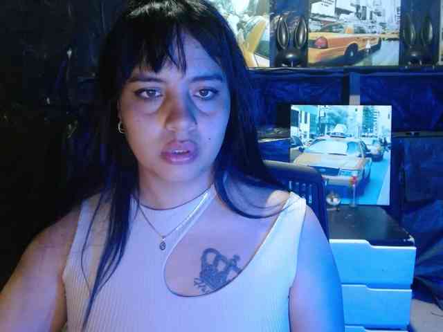 Megan-foxyx1 webcam