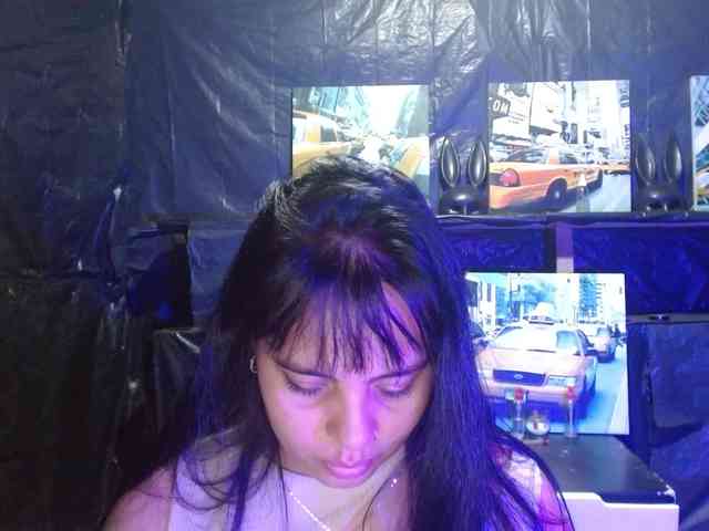 Megan-foxyx1 webcam