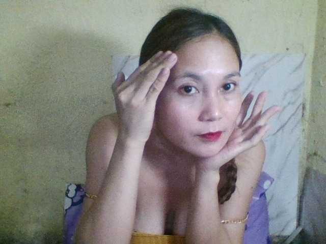Stephanie215