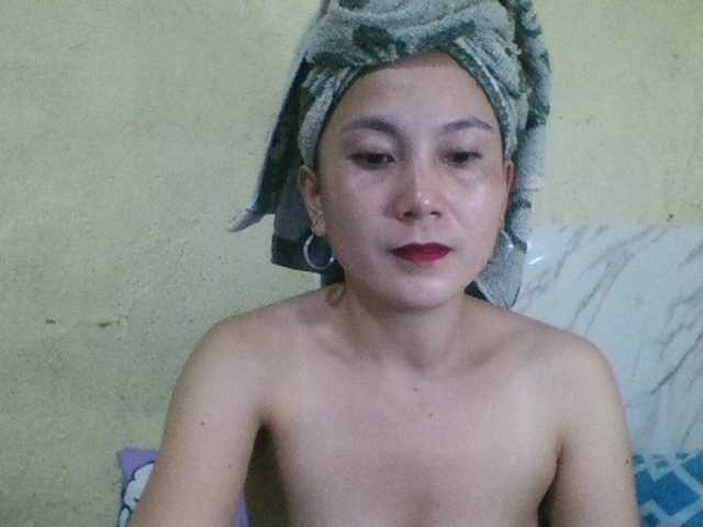 Stephanie215