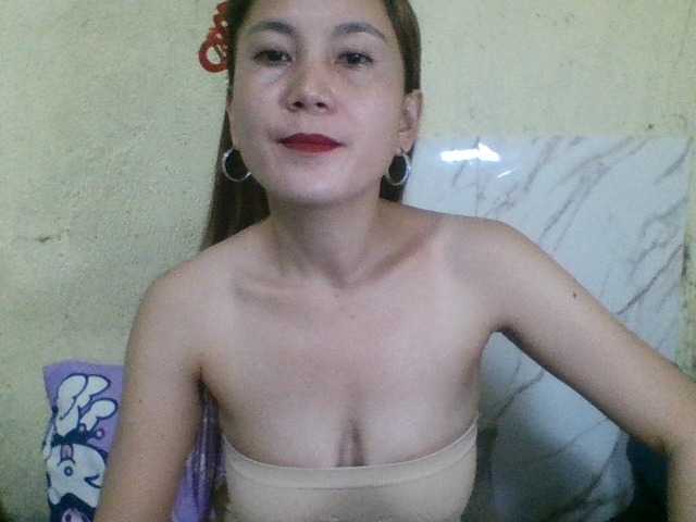 Stephanie215 live cam on BongaCams