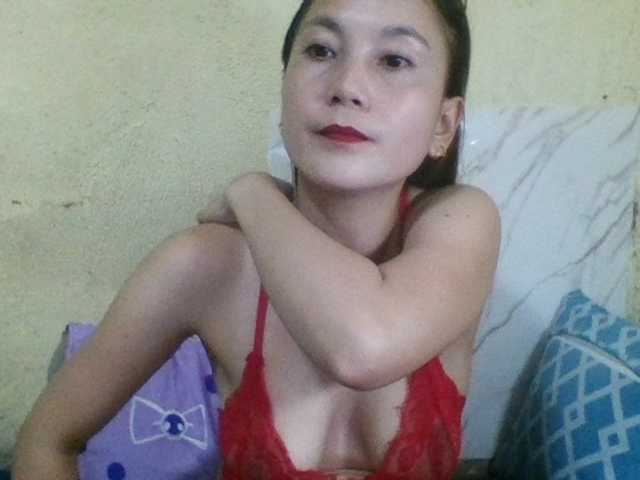 Stephanie215 live cam on BongaCams
