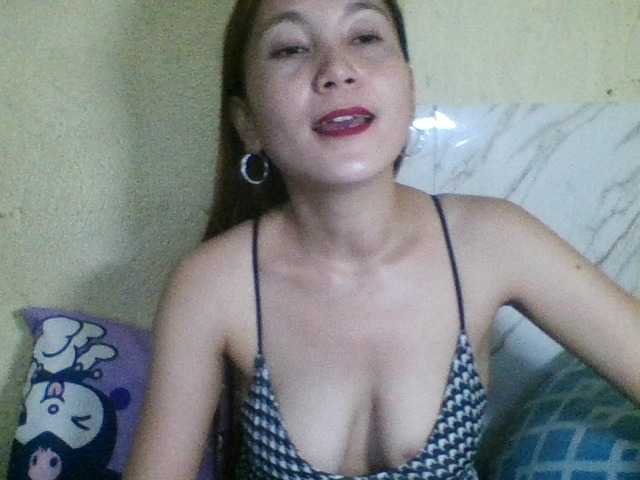 Stephanie215 live cam on BongaCams