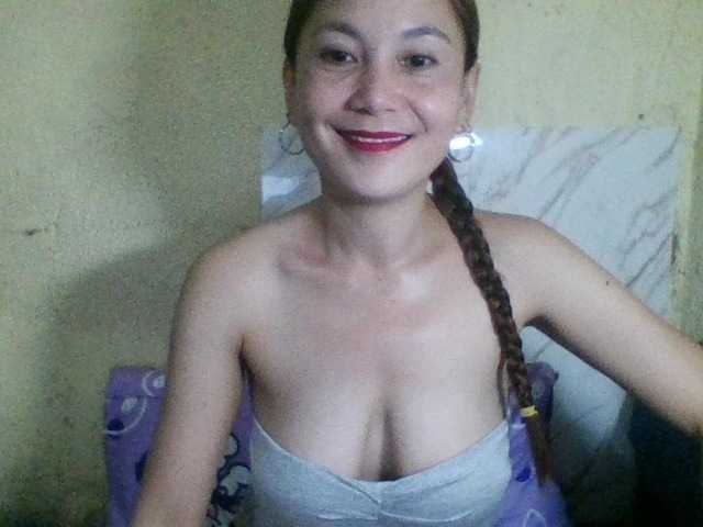 Stephanie215 live cam on BongaCams
