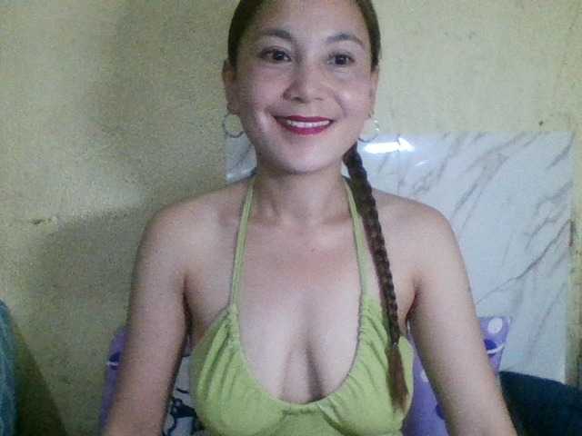 Stephanie215 live cam on BongaCams