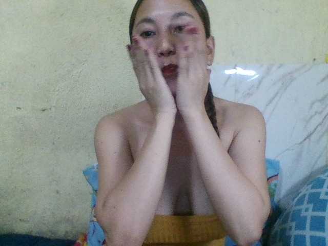 Stephanie215 live cam on BongaCams