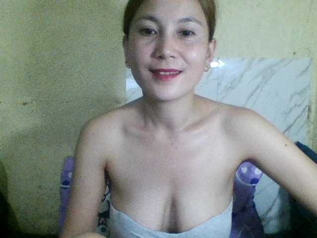 Stephanie215 live cam on BongaCams