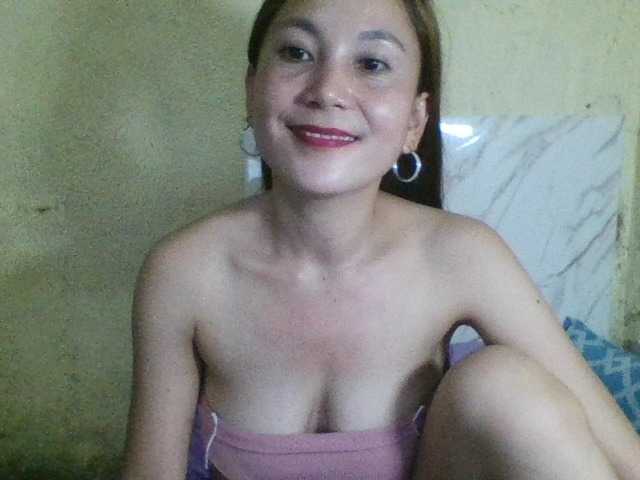 Stephanie215 live cam on BongaCams