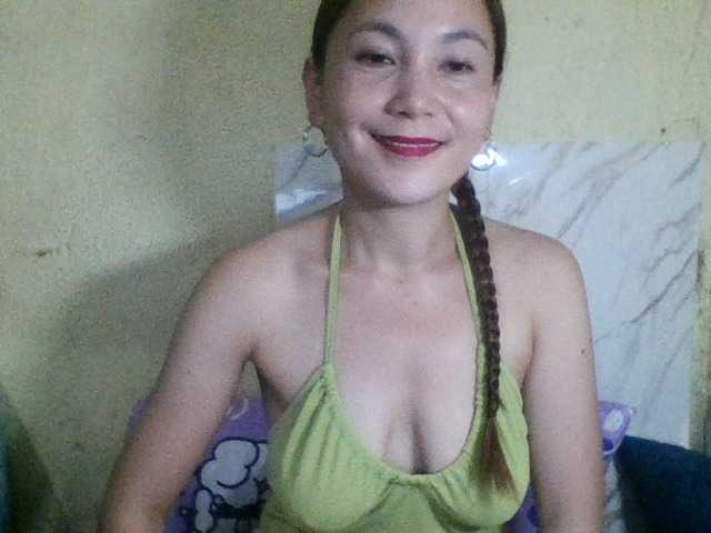 Stephanie215 live cam on BongaCams
