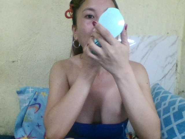 Stephanie215 webcam