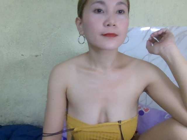 Stephanie215 live cam on BongaCams