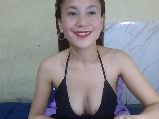 Stephanie215 live cam on BongaCams