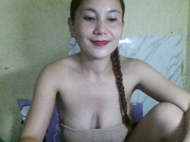 Stephanie215 live cam on BongaCams