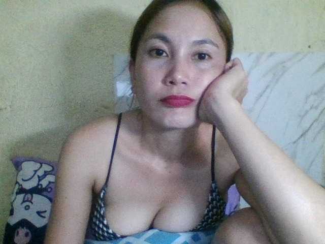 Stephanie215 live cam on BongaCams
