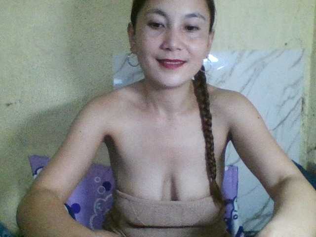 Stephanie215 live cam on BongaCams