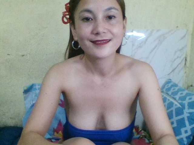 Stephanie215 live cam on BongaCams