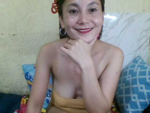Stephanie215 live cam on BongaCams