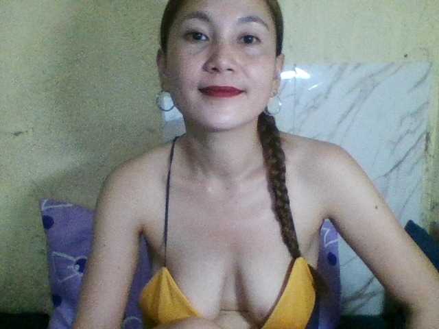 Stephanie215 live cam on BongaCams
