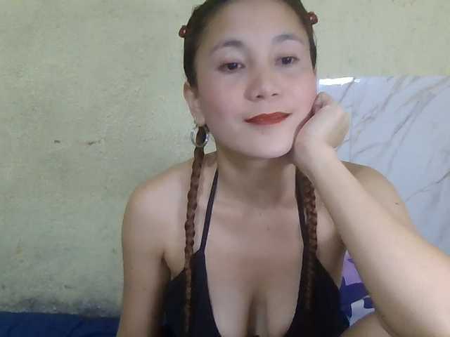 Stephanie215 live cam on BongaCams