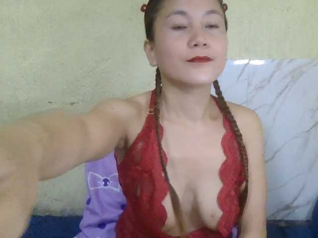 Stephanie215