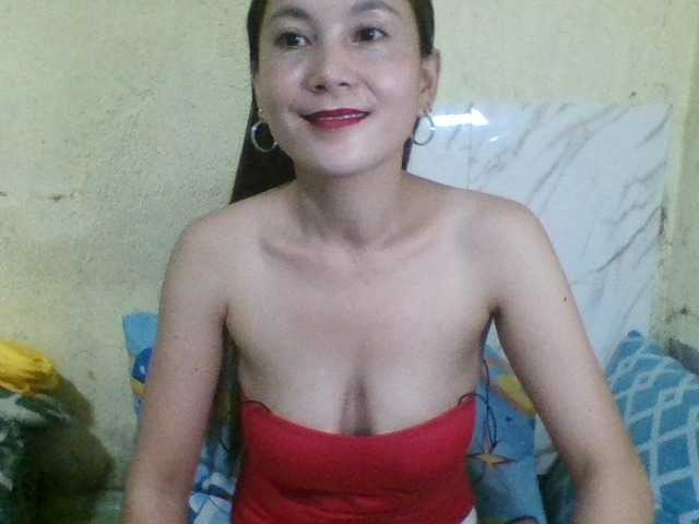 Stephanie215 live cam on BongaCams