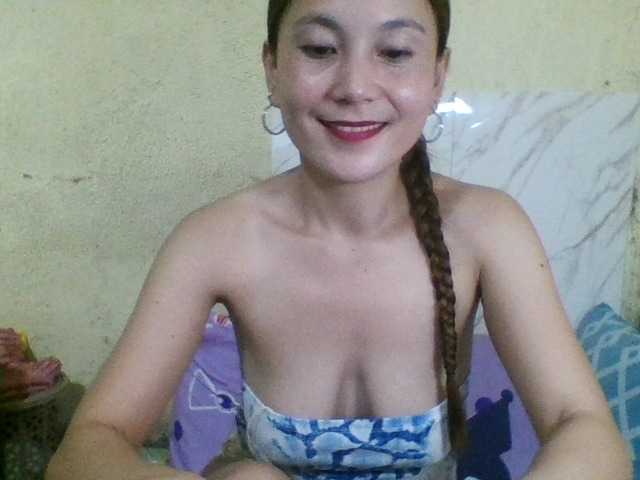 Stephanie215 live cam on BongaCams