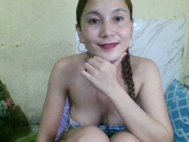 Stephanie215 live cam on BongaCams