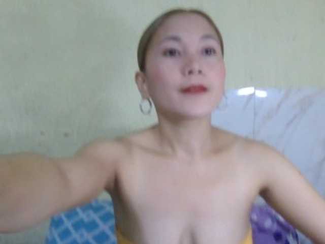 Stephanie215