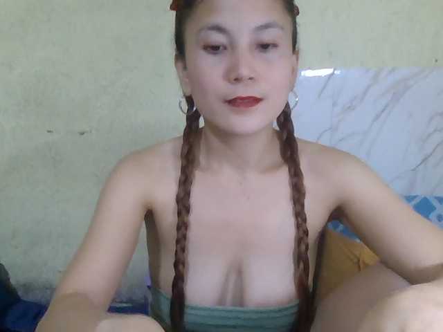 Stephanie215 live cam on BongaCams