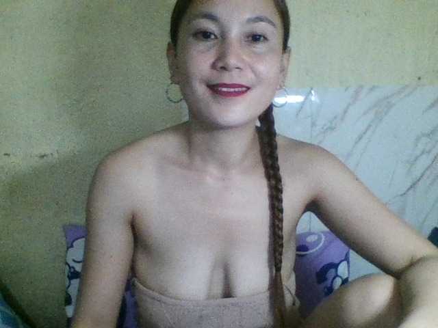 Stephanie215 live cam on BongaCams
