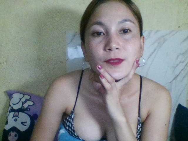 Stephanie215 live cam on BongaCams