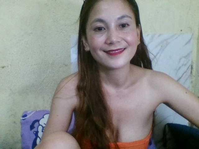 Stephanie215 live cam on BongaCams