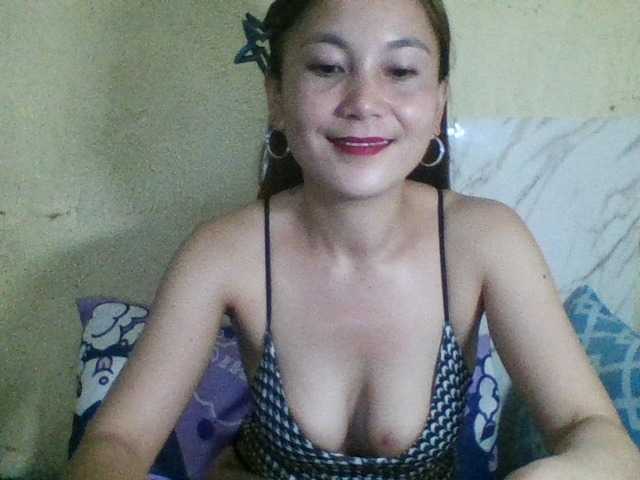 Stephanie215 live cam on BongaCams