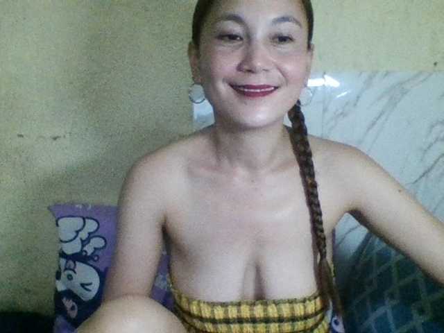 Stephanie215 live cam on BongaCams