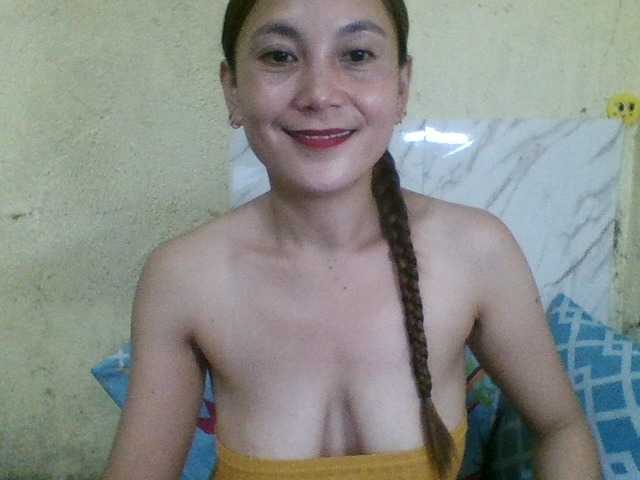 Stephanie215 live cam on BongaCams
