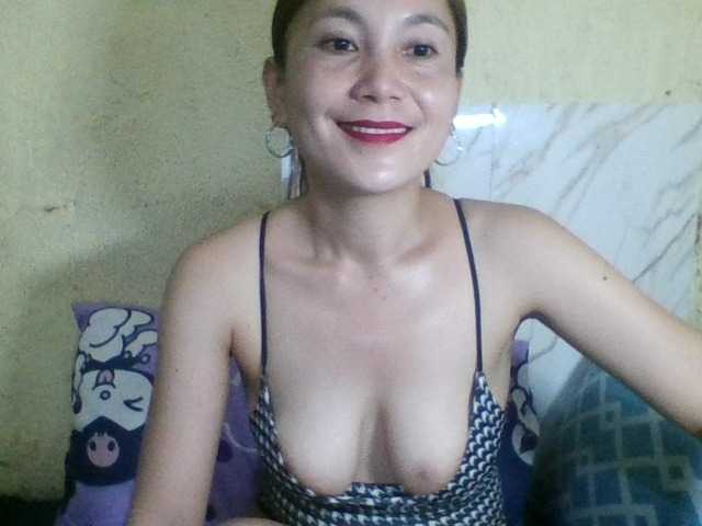 Stephanie215 live cam on BongaCams