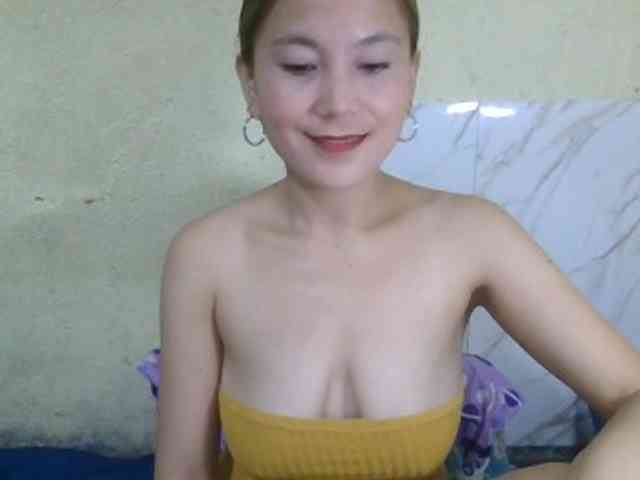 Stephanie215