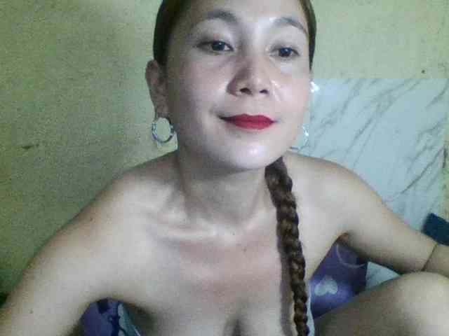 Stephanie215 Live Webcam on BongaCams