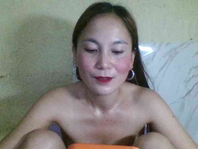 Stephanie215
