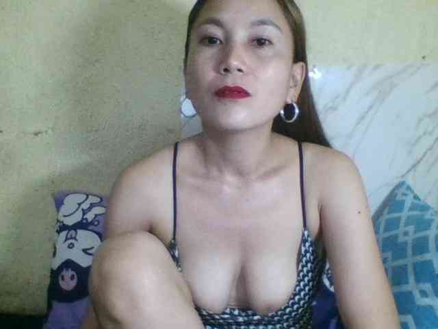 Stephanie215 webcam