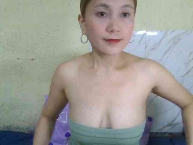 Stephanie215 webcam