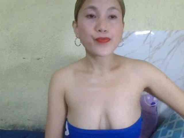 Stephanie215 webcam