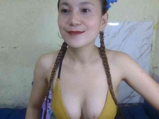Stephanie215