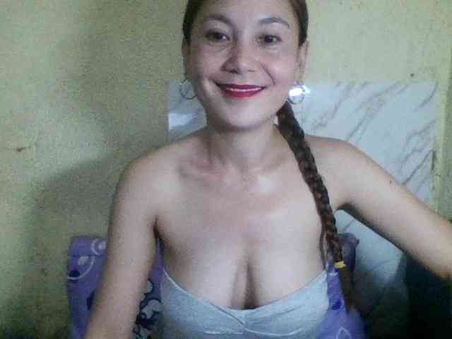Stephanie215