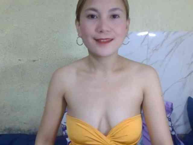 Stephanie215 webcam