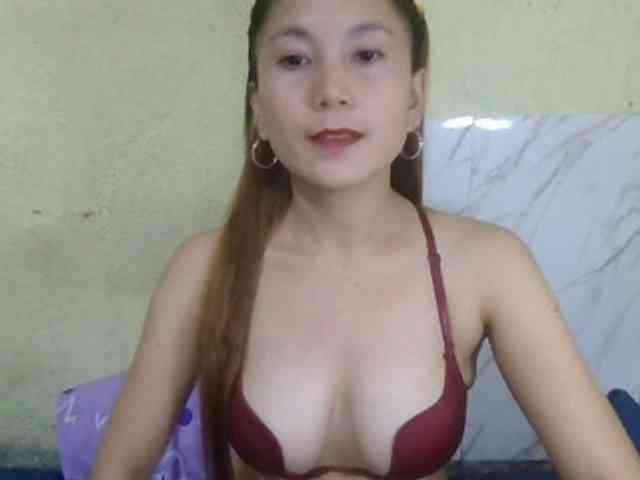 Stephanie215